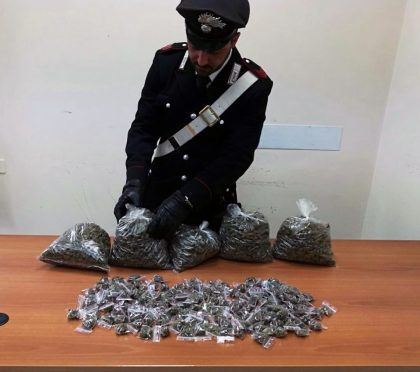 08.02.2017 - arresto marijuana villaricca